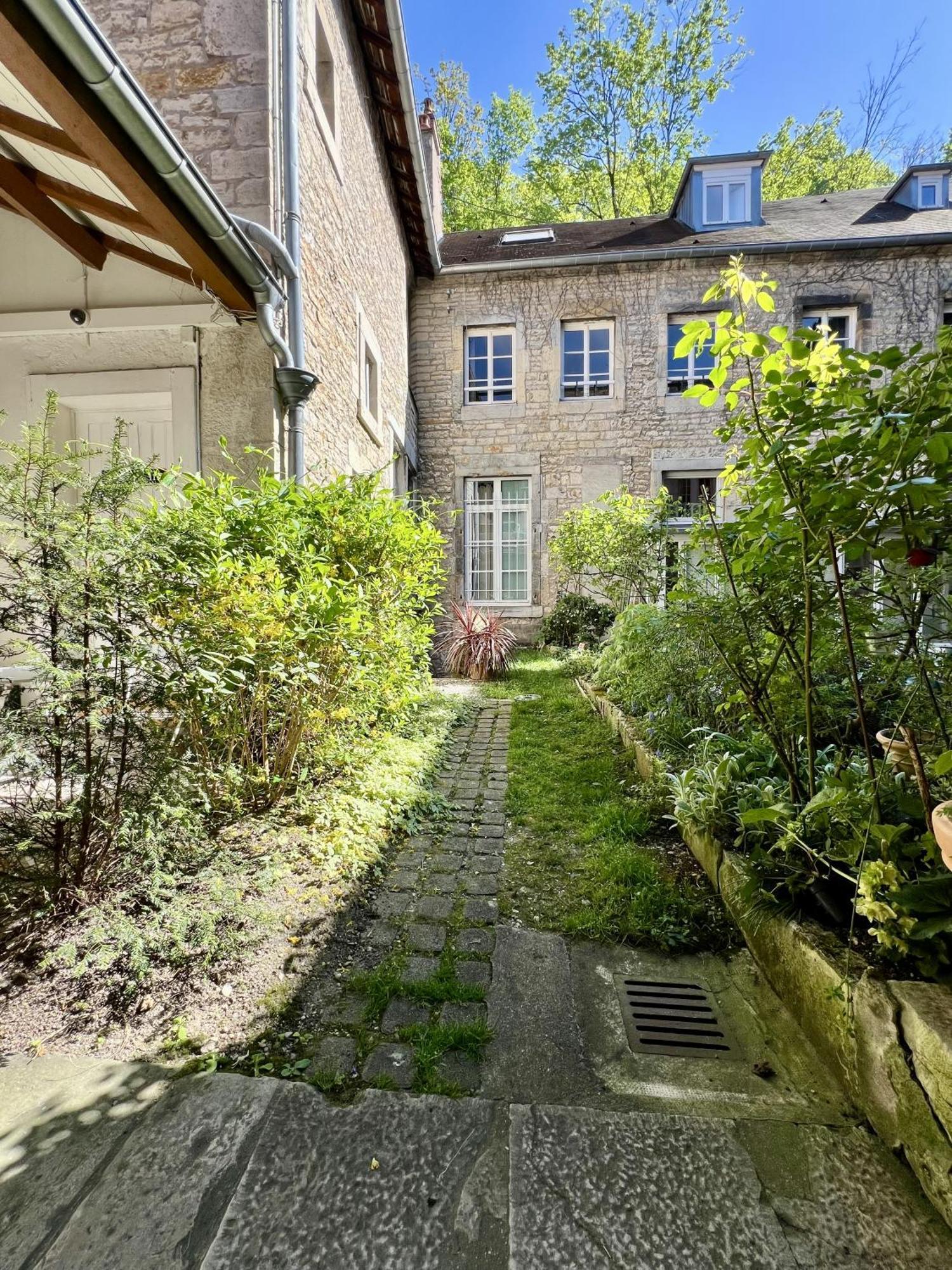 L'annexe Du 11 A