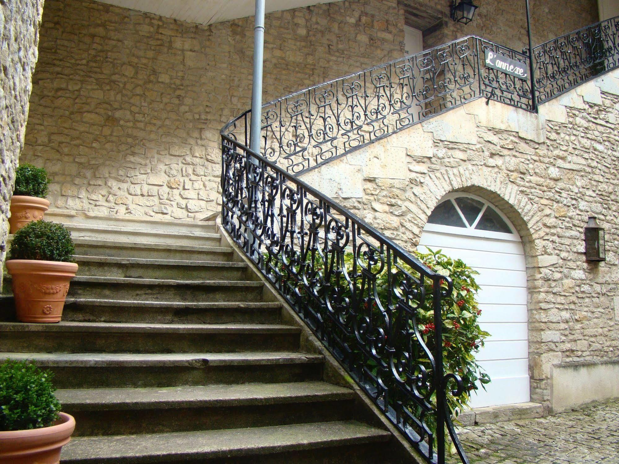 L'annexe Du 11 A Besançon